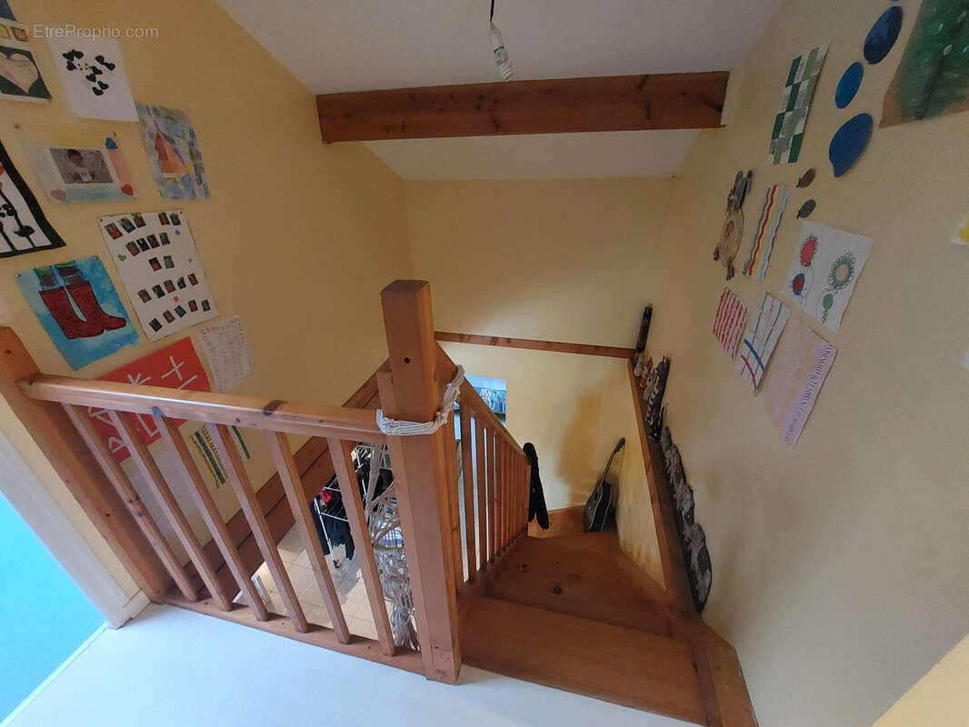 Maison à FAYE-L&#039;ABBESSE