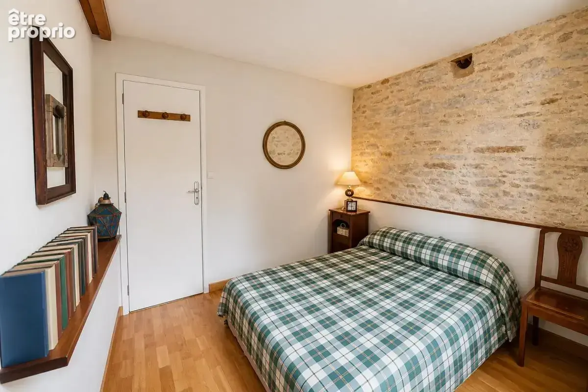 Maison de 6 pièces de 106 m² à Corvol-l'Orgueilleux - photo 12