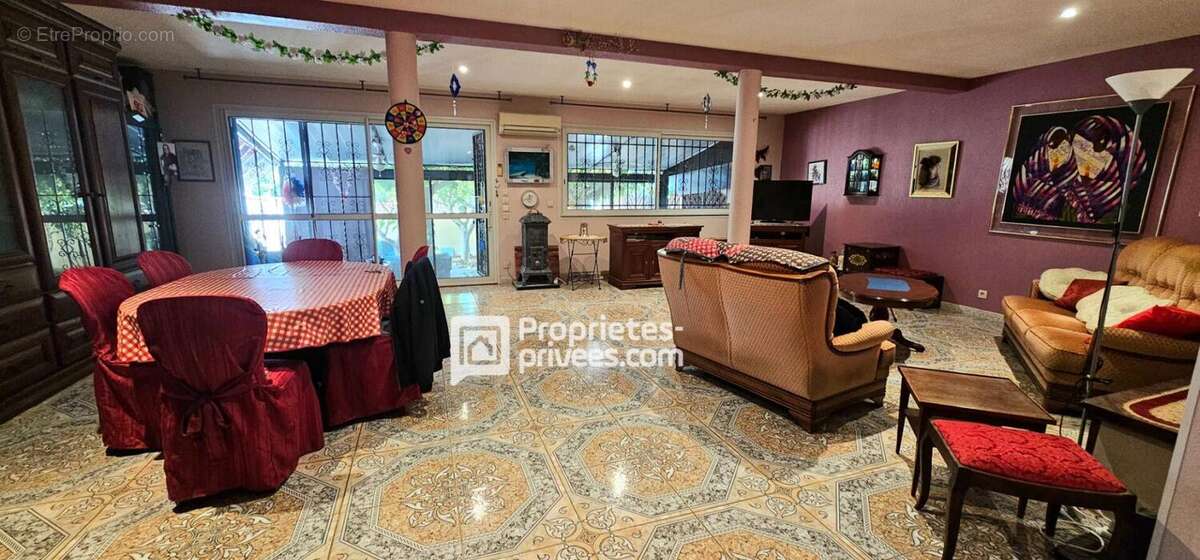 Maison à SAINT-CYPRIEN