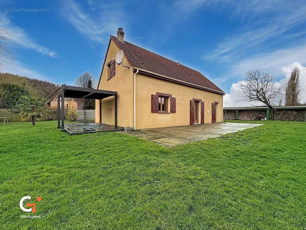 Maison à PERRIERS-SUR-ANDELLE
