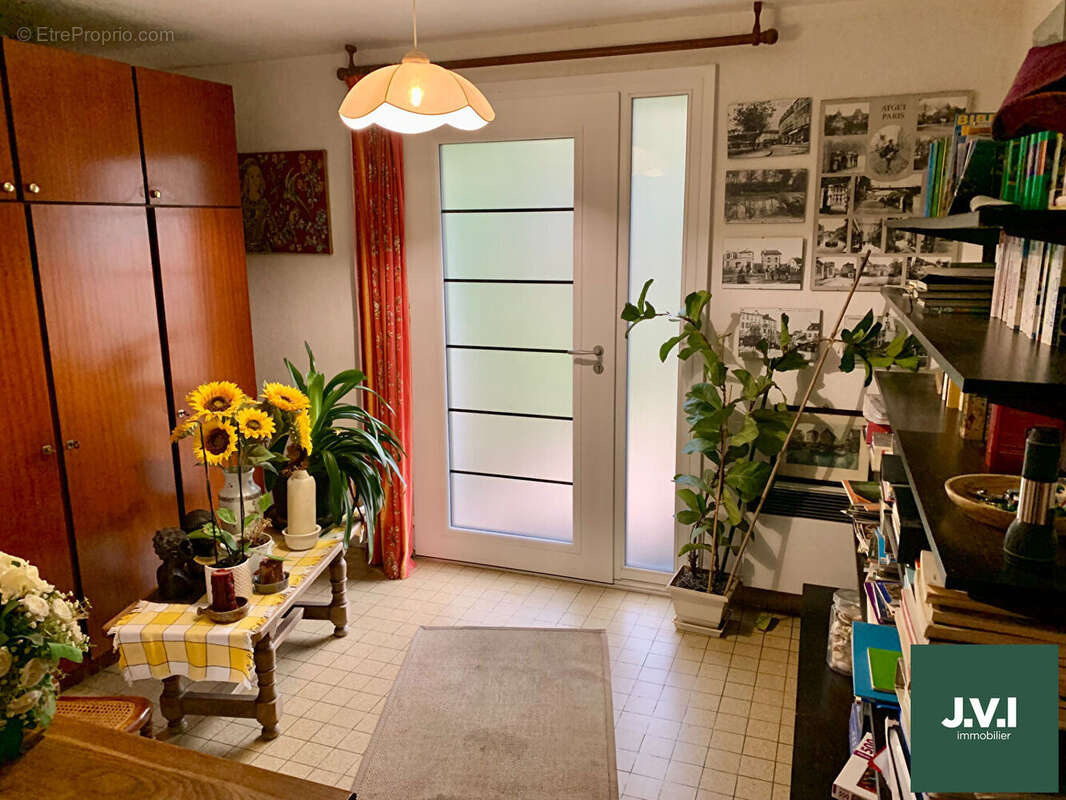 Maison à MONTMORENCY