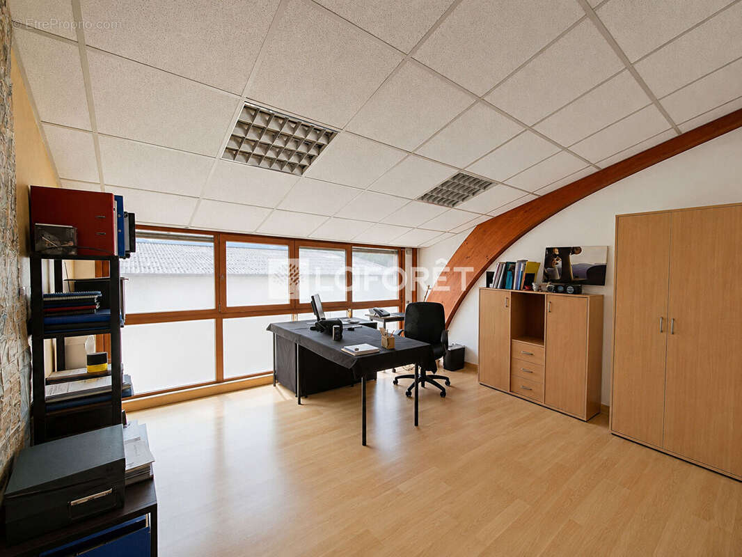 Appartement Barby 1 pièce(s) 708.10 m2 - photo 15