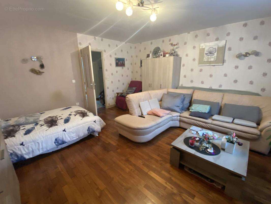 Appartement à FOUGERES