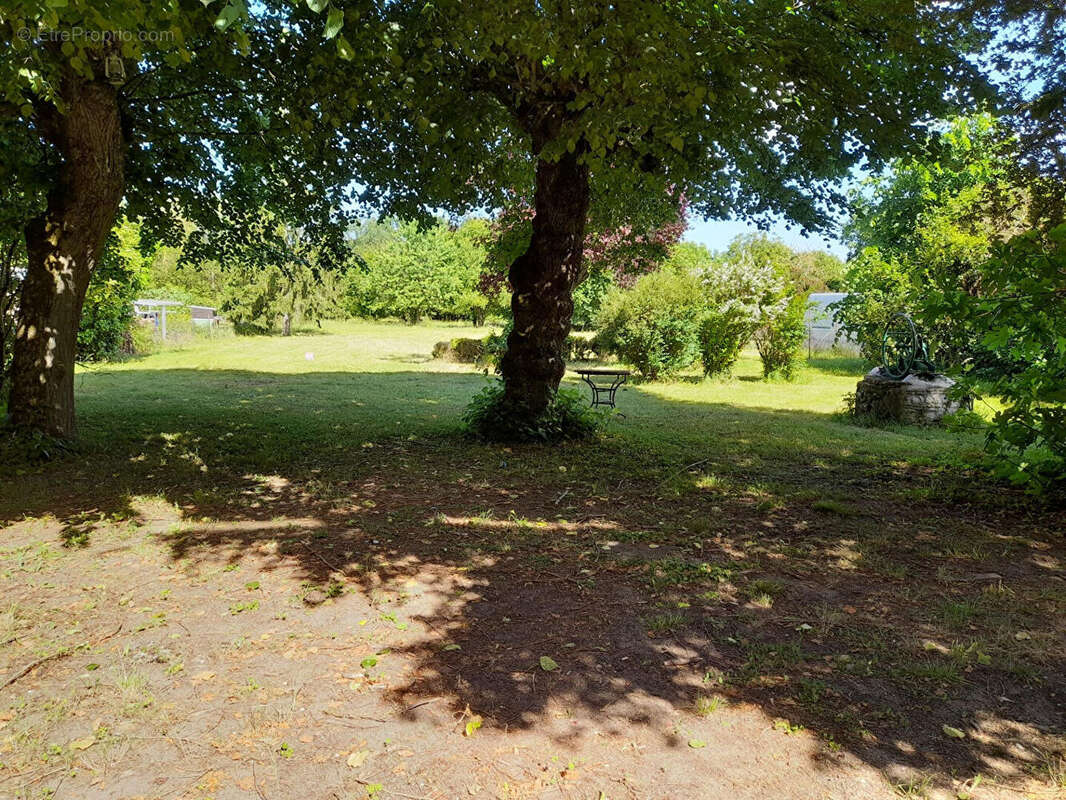 Maison à DRY