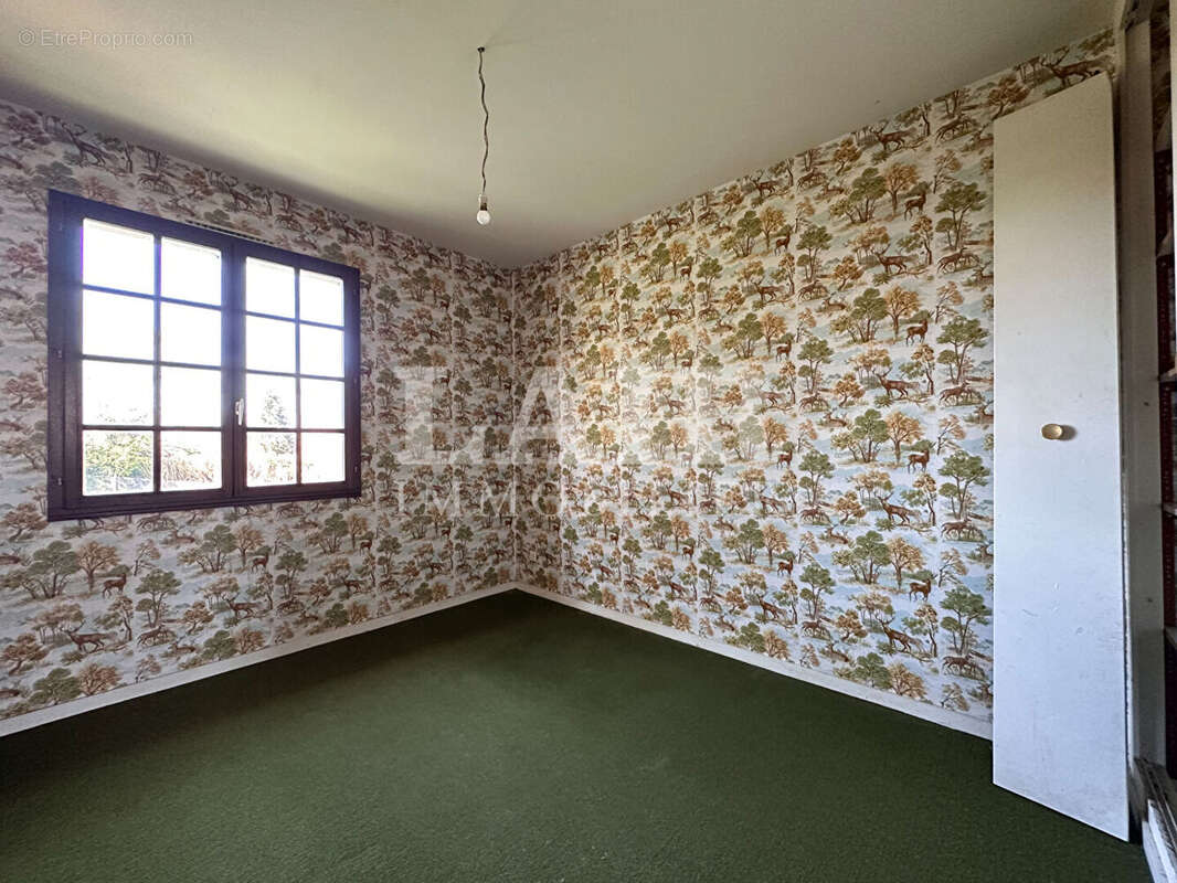 Maison à CONDE-SUR-HUISNE