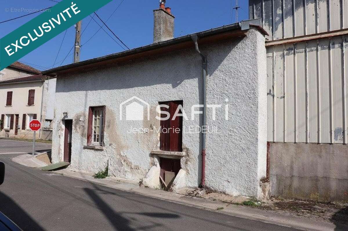 Maison 60 m² à Ourches-Sur-Meuse  - photo 3