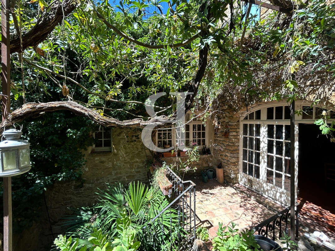 Maison à NYONS