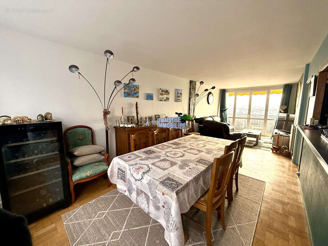 Vente appartement le havre, appartement 2 chambres avec ascenseur balcon garage et cave - photo 4