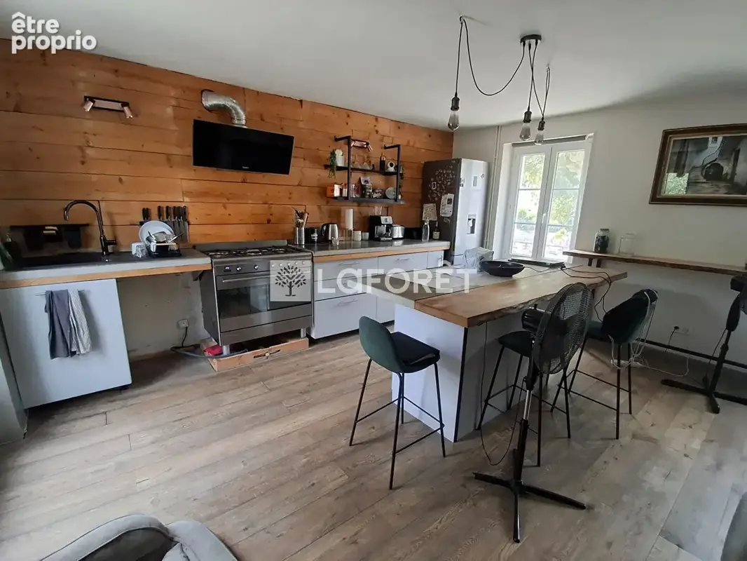 Maison  mitoyenne à Salins Les Bains 5 pièce(s) 100 m2 - photo 3