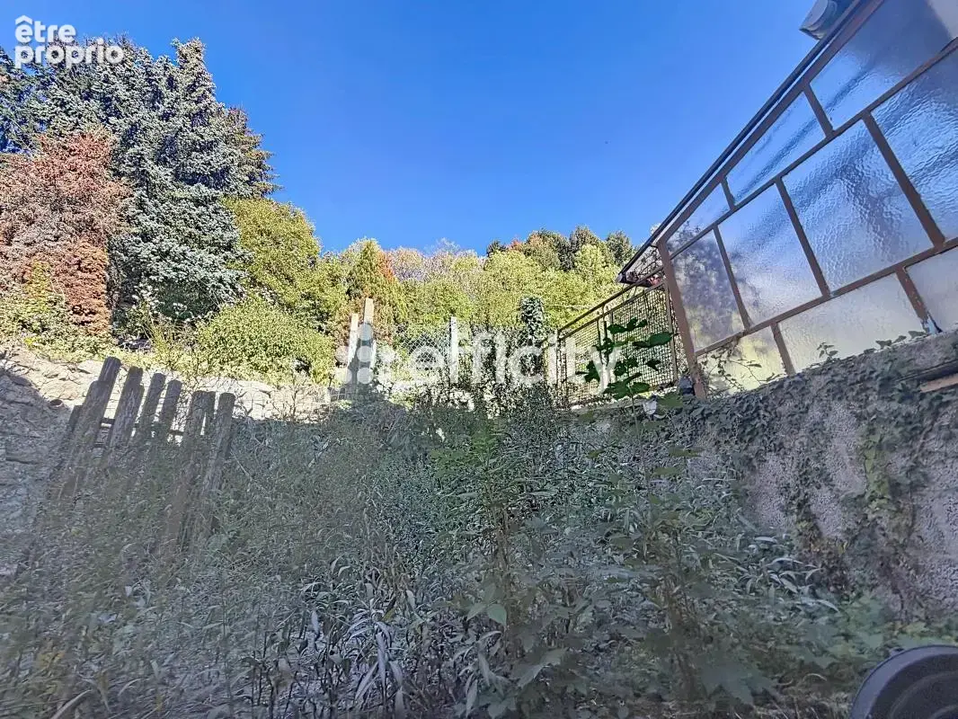Maison 7 pièces 146 m² à vendre à Thiers (63300) - photo 9