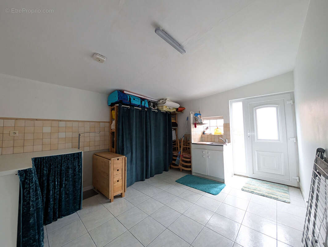 Maison à LE VIVIER-SUR-MER