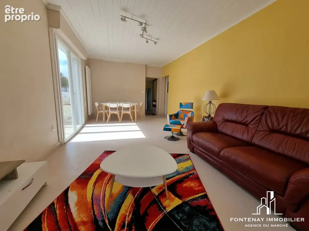 Maison 89 m² à Fontenay-Le-Comte  - photo 5