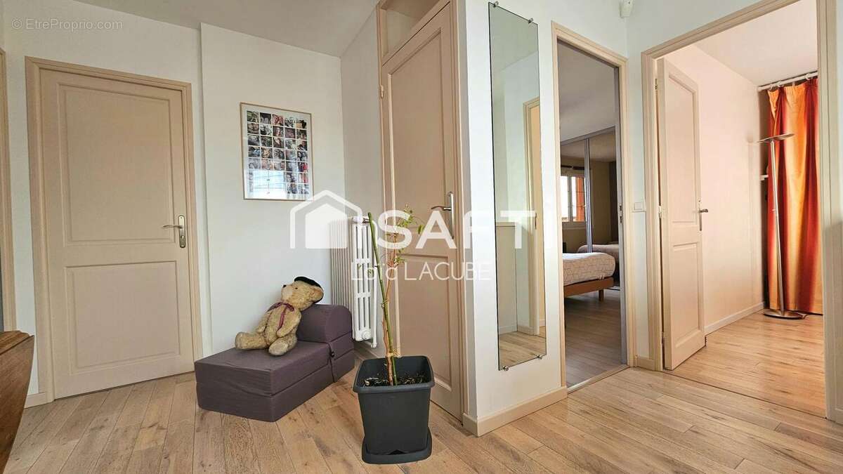 Maison 150 m² à Neauphle-Le-Vieux  - photo 6