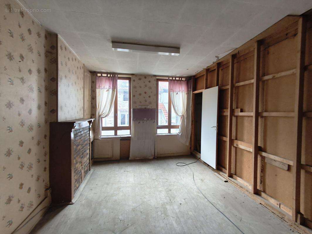 Appartement à LUXEUIL-LES-BAINS