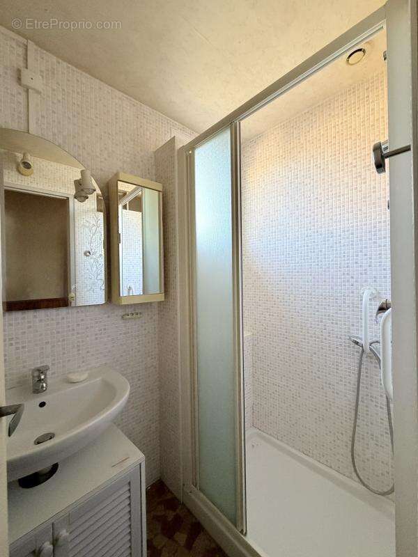 Maison à SAINT-LAURENT-LA-GATINE