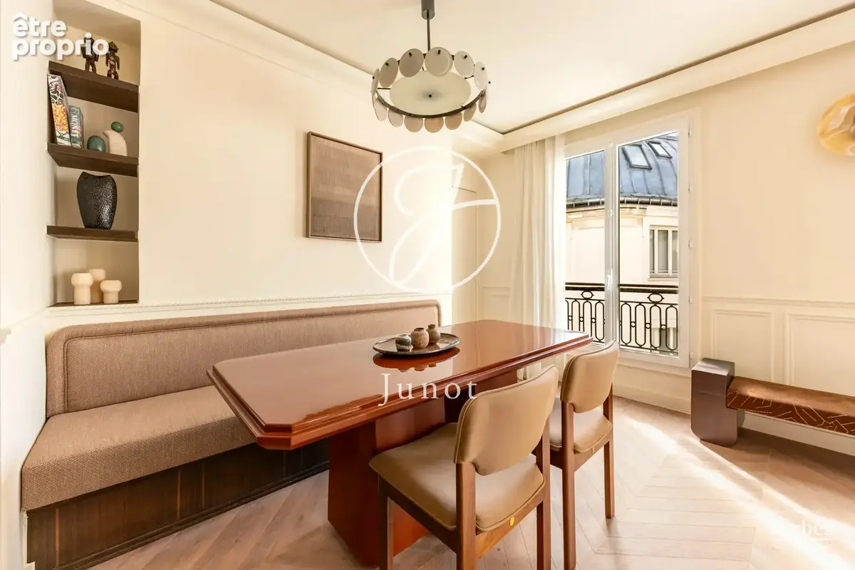 Paris 16e - KLÉBER - Duplex - 3 pièces - 79,63m² Carrez - 82,33m² au sol - 2 chambres - Meublé - photo 16