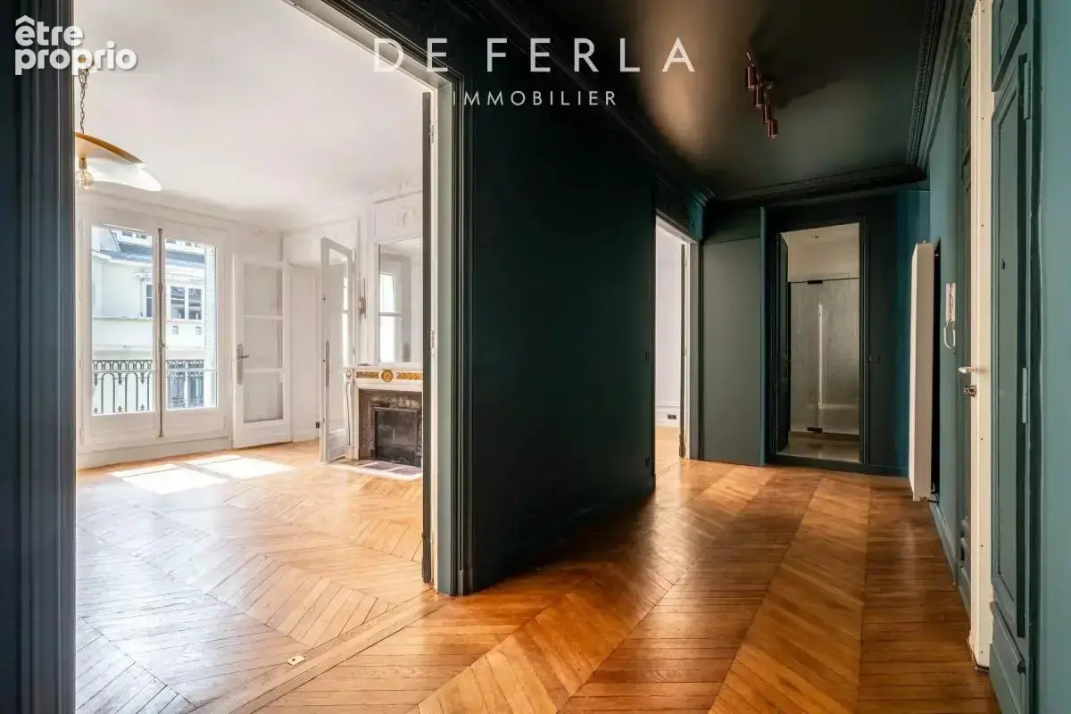 Appartement à PARIS-7E