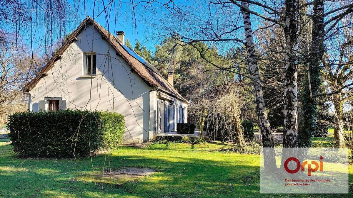 Maison à TERRASSON-LAVILLEDIEU