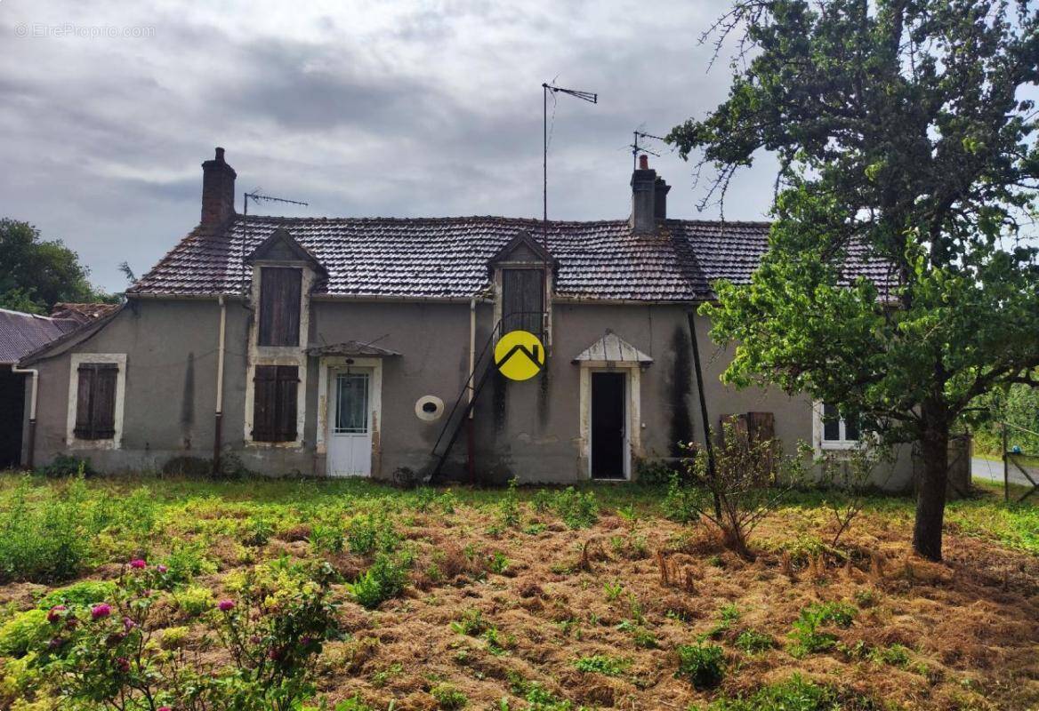 Maison à PRECY