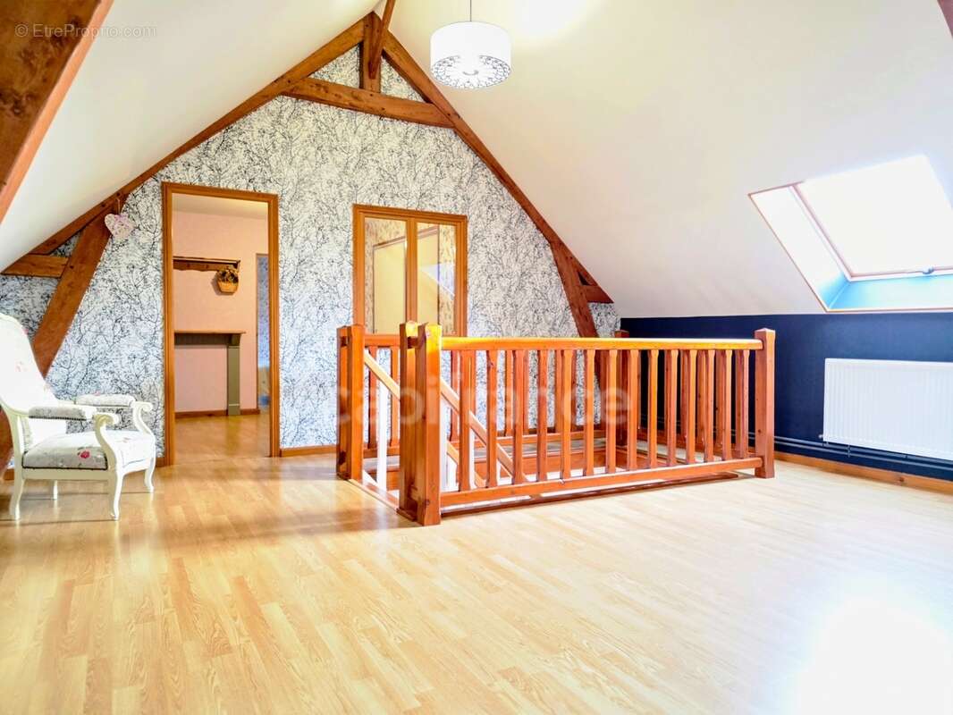 À vendre maison de caractère 7 pièces de 176m² secteur ault (80) - photo 9
