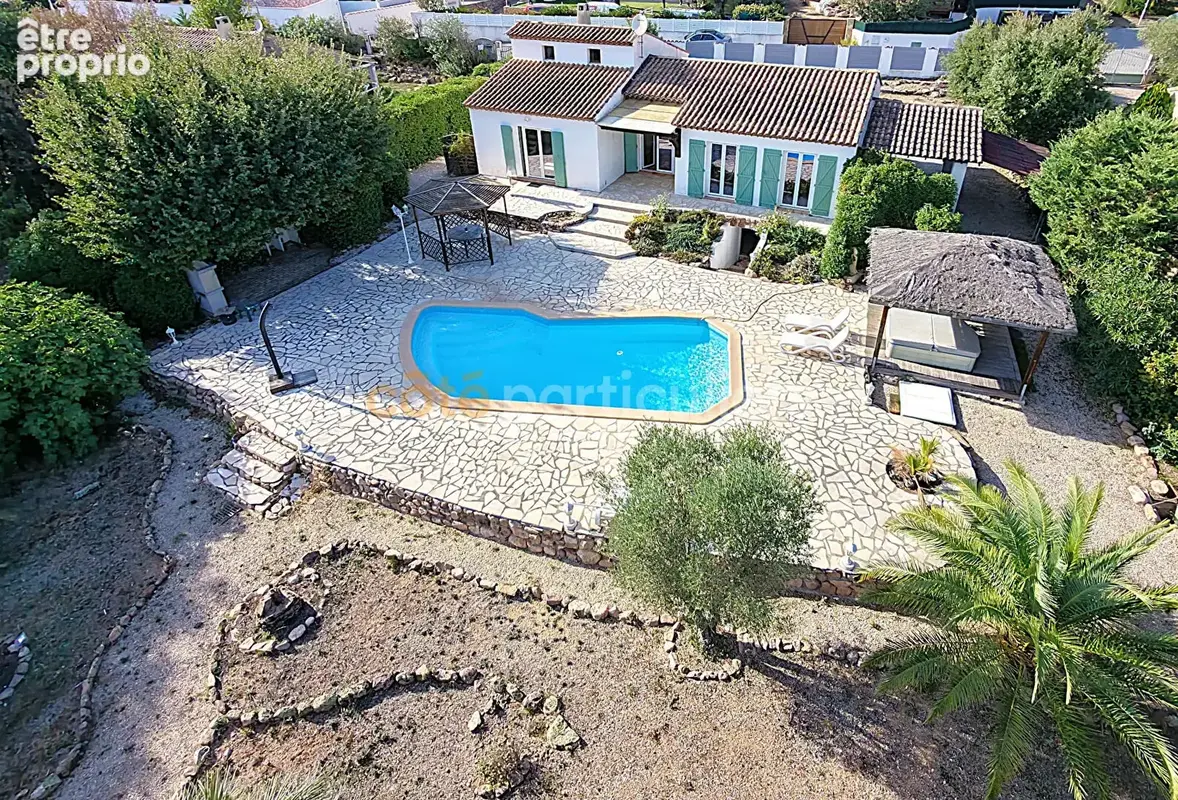 Photo Maison à Roquebrune-Sur-Argens au prix de 639 600€