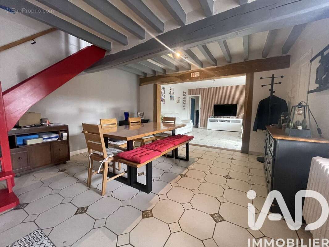 Photo 5 - Maison à CHERISY