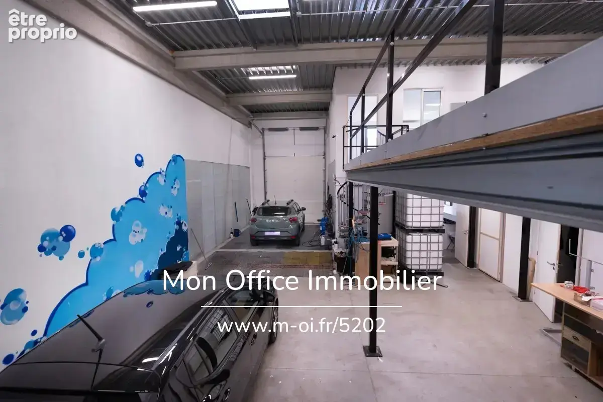 Référence : 6566-NAM. - Local Professionnel Z.A Les Milles - photo 3