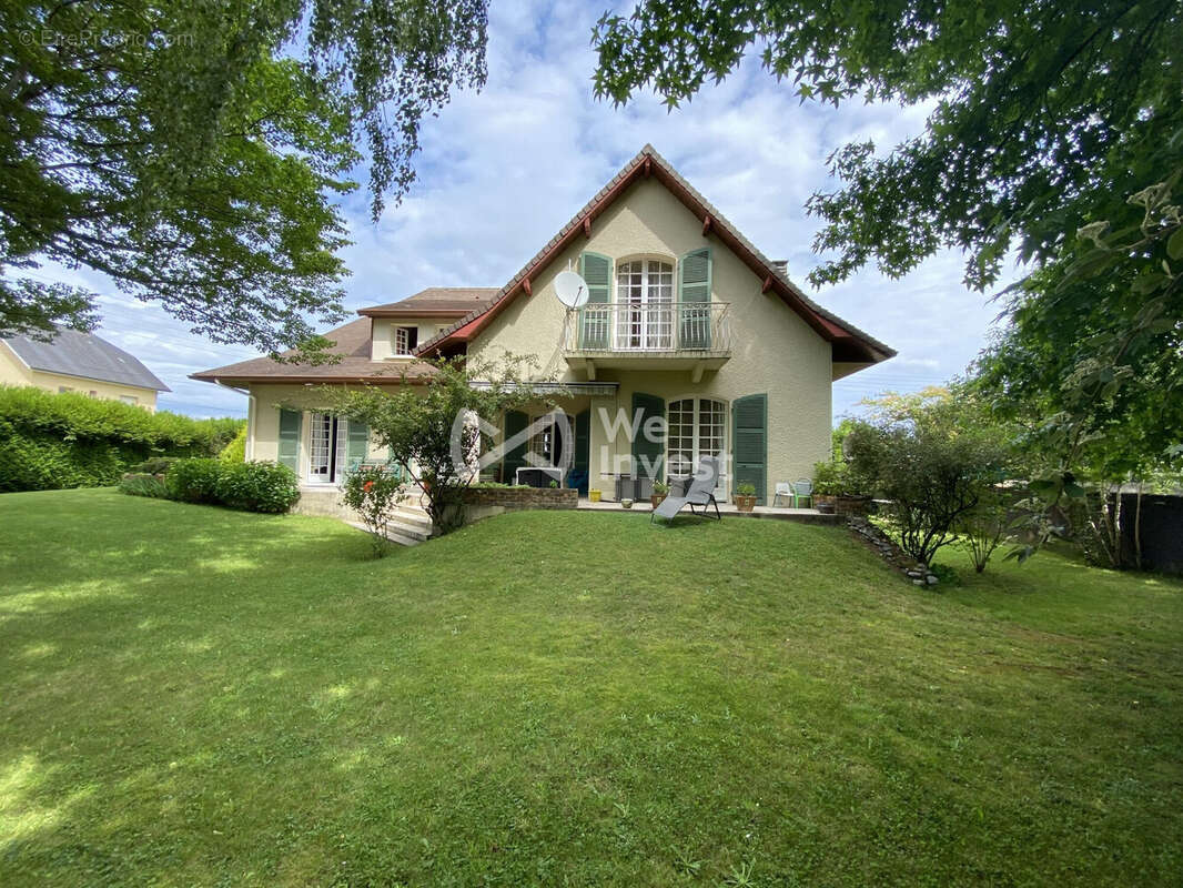 Maison à COARRAZE