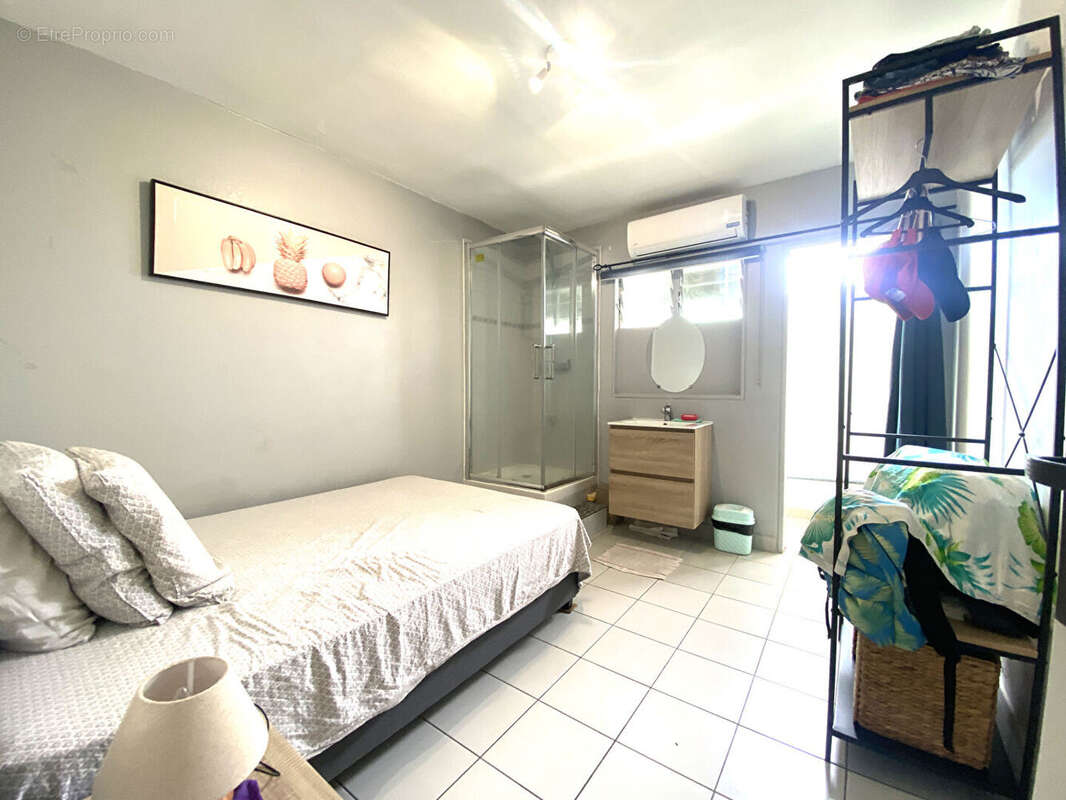 Appartement à SAINT-DENIS