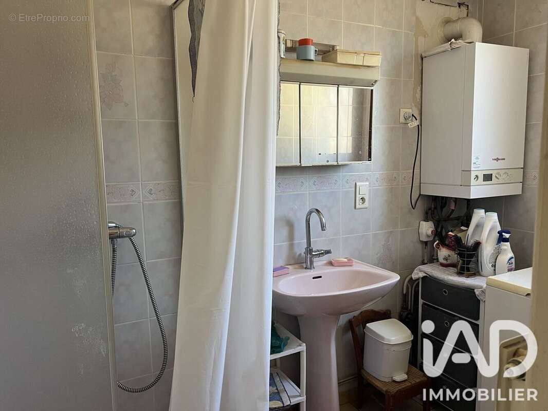 Maison 64 m² à Saint-Leger-Sur-Vouzance  - photo 6