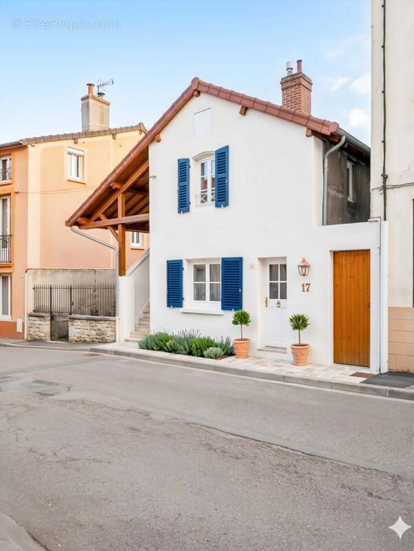 Maison à MARCIGNY