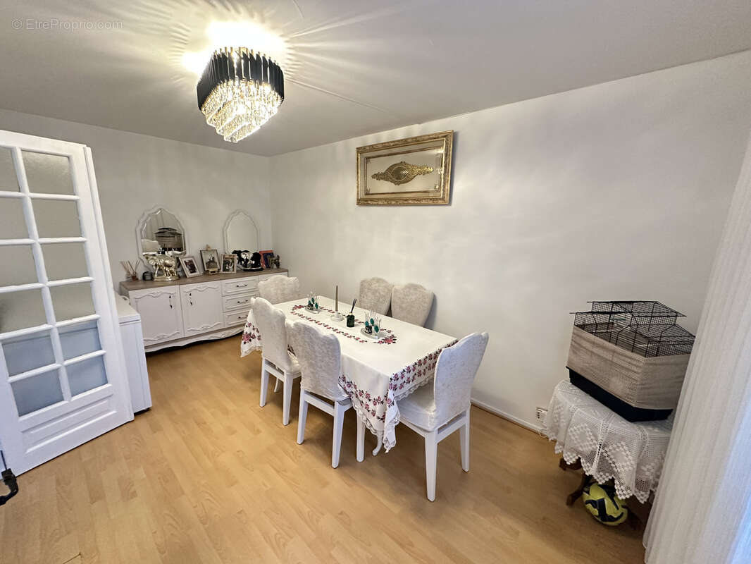 Appartement à RIS-ORANGIS