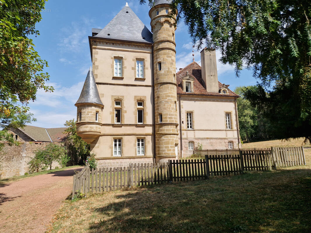 Appartement à AUTUN