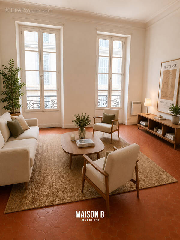 Appartement à MARSEILLE-1E