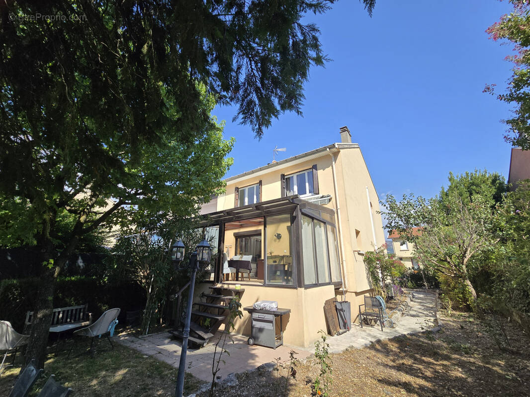 Maison à SASSENAGE