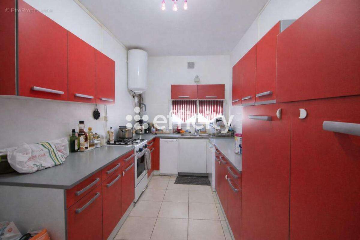 Appartement à SAINT-DENIS