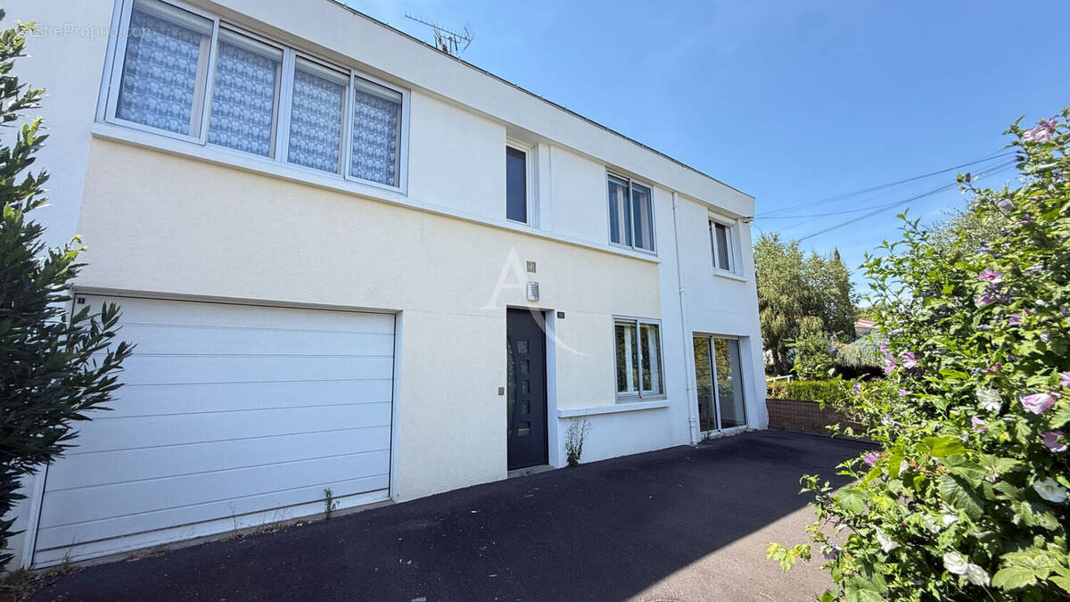 Maison à LA ROCHE-SUR-YON