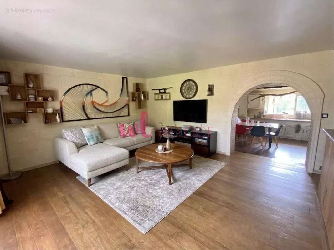 Plassac - propriété 150m² + gîte de charme - photo 7