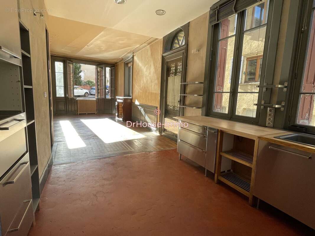 Maison à SAINT-PAUL-EN-JAREZ