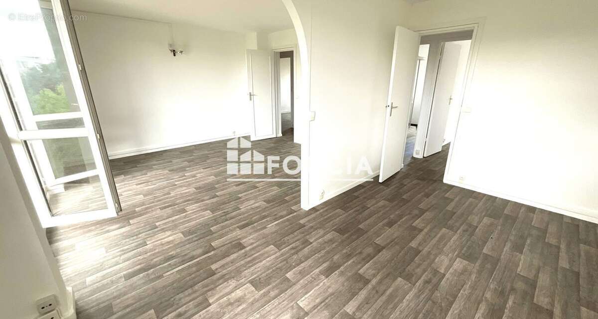 Appartement à ROSNY-SOUS-BOIS