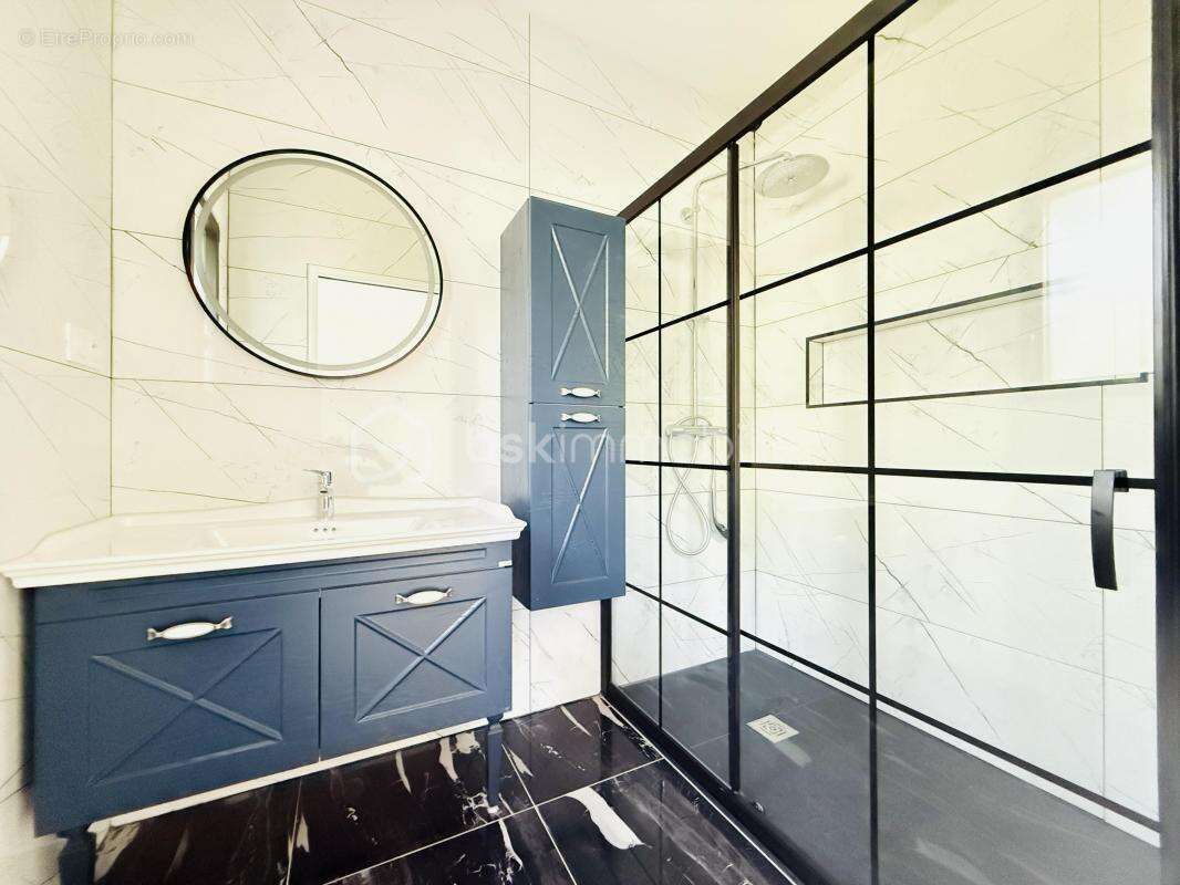 Maison à LA MEZIERE