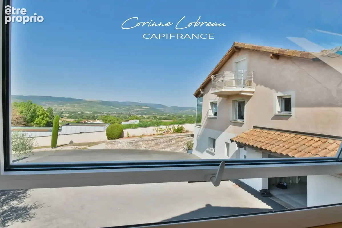Propriété d’exception avec piscine et vue remarquable sur les deux roches - photo 3
