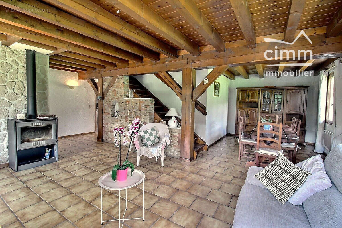 Maison 130 m² à Domancy  - photo 3