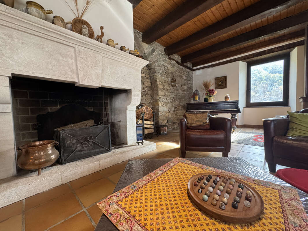 Maison à REQUISTA