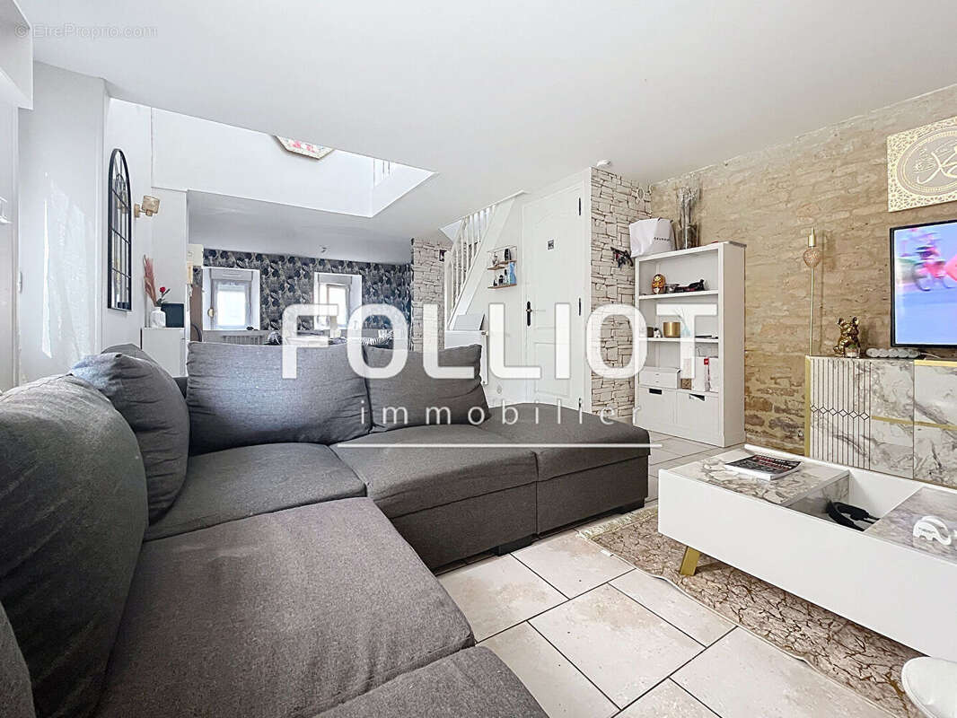 Maison à LION-SUR-MER