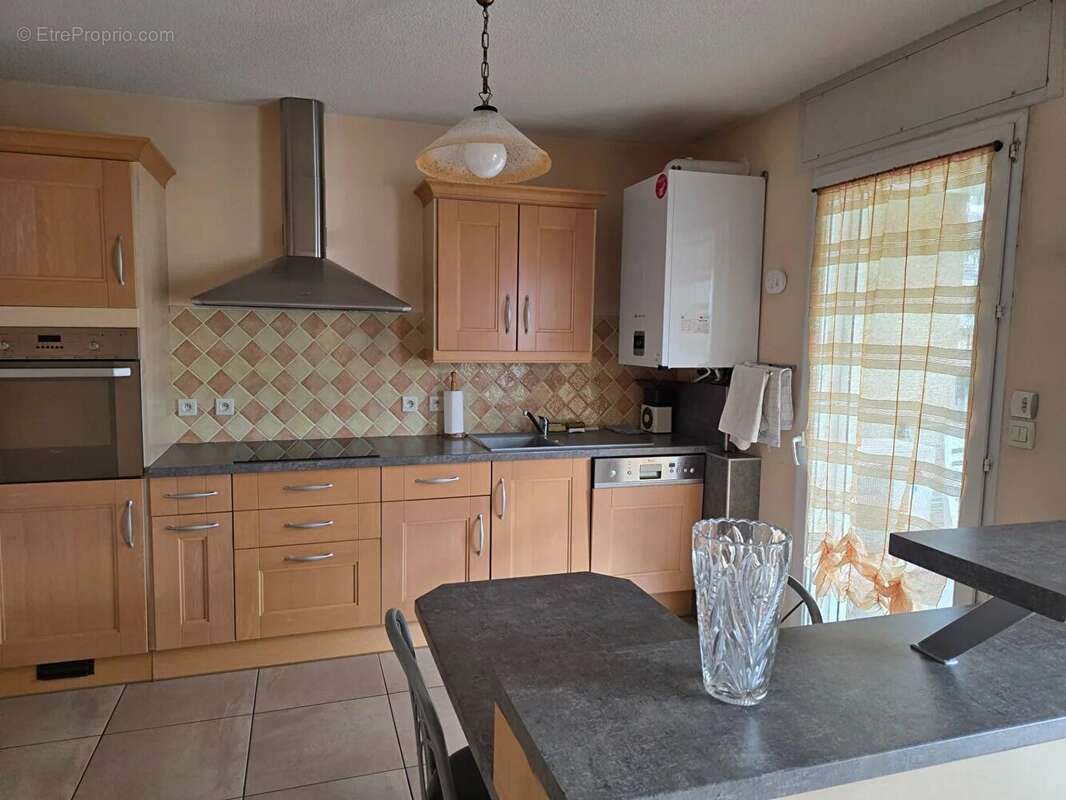 Appartement à PORTES-LES-VALENCE