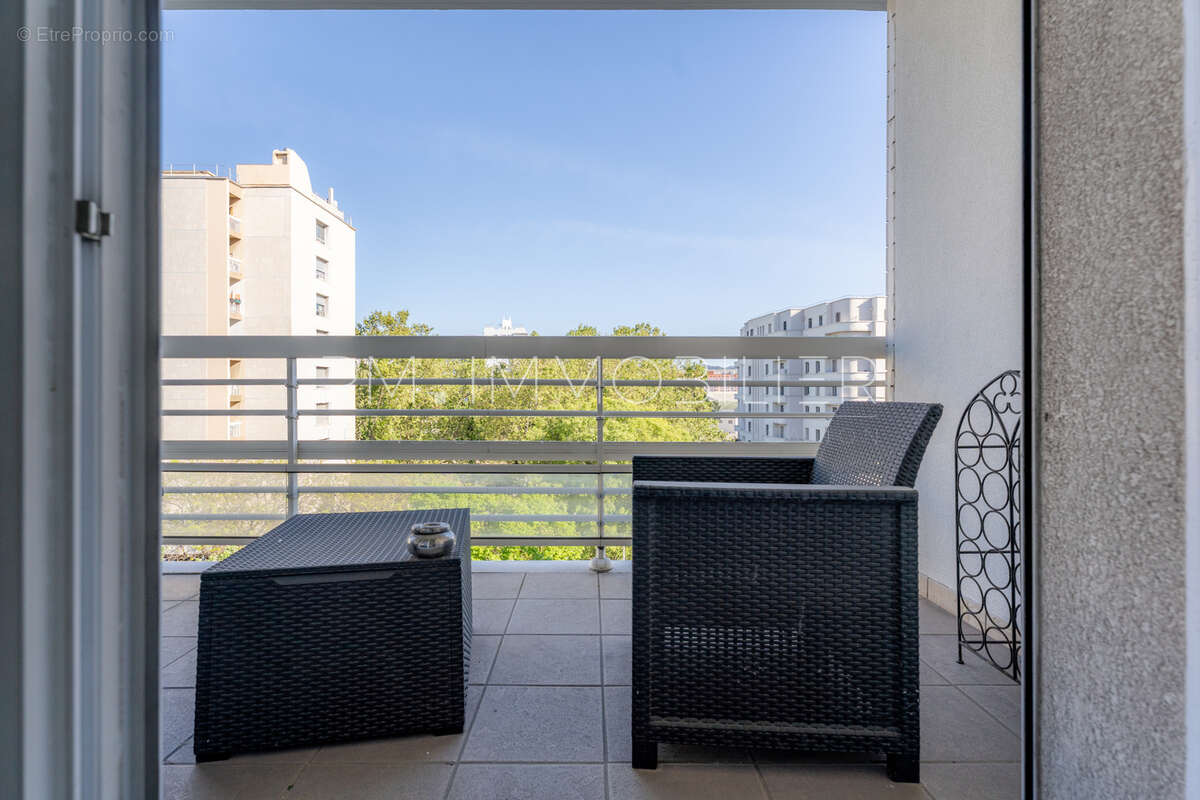 Appartement à MARSEILLE-8E