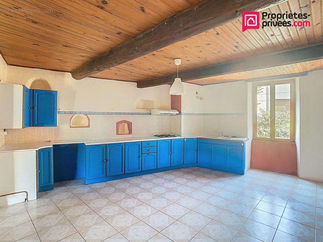 Maison à SAINT-HIPPOLYTE-DU-FORT