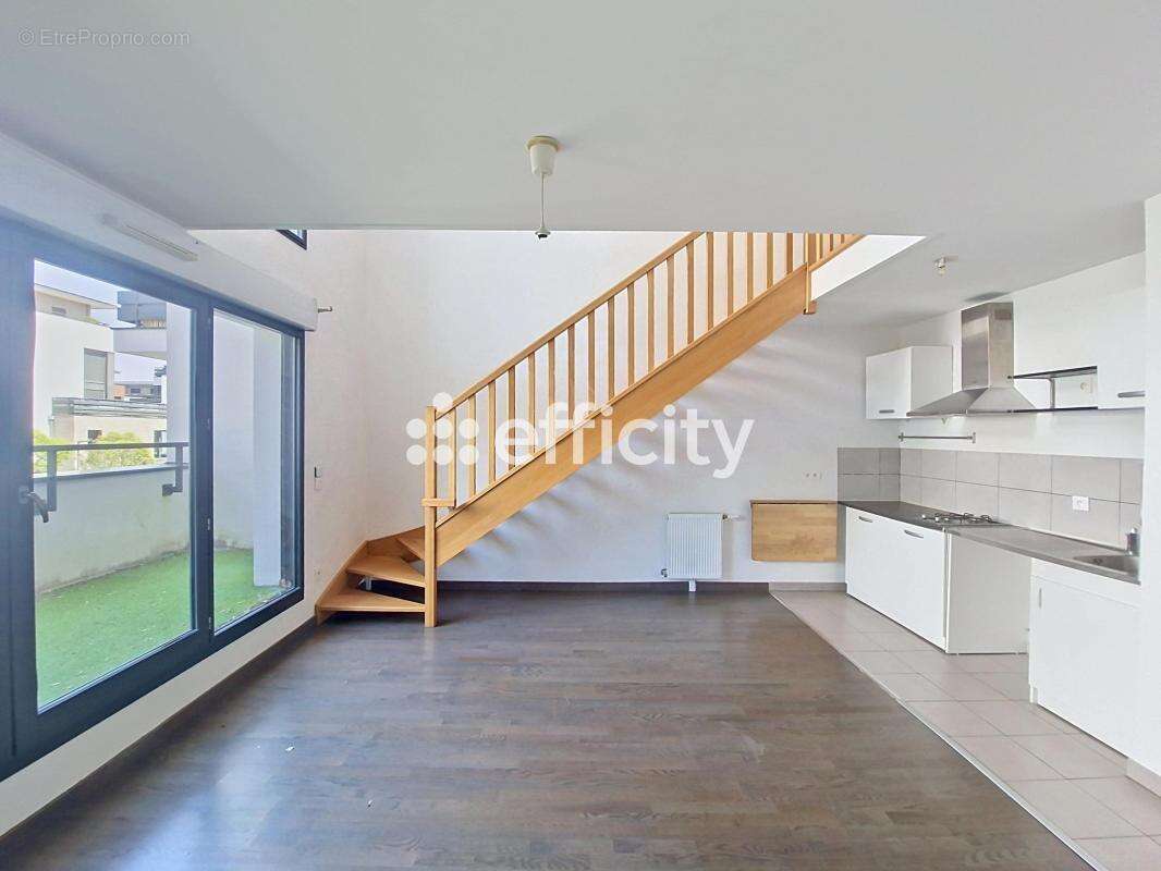 Appartement à PONTOISE