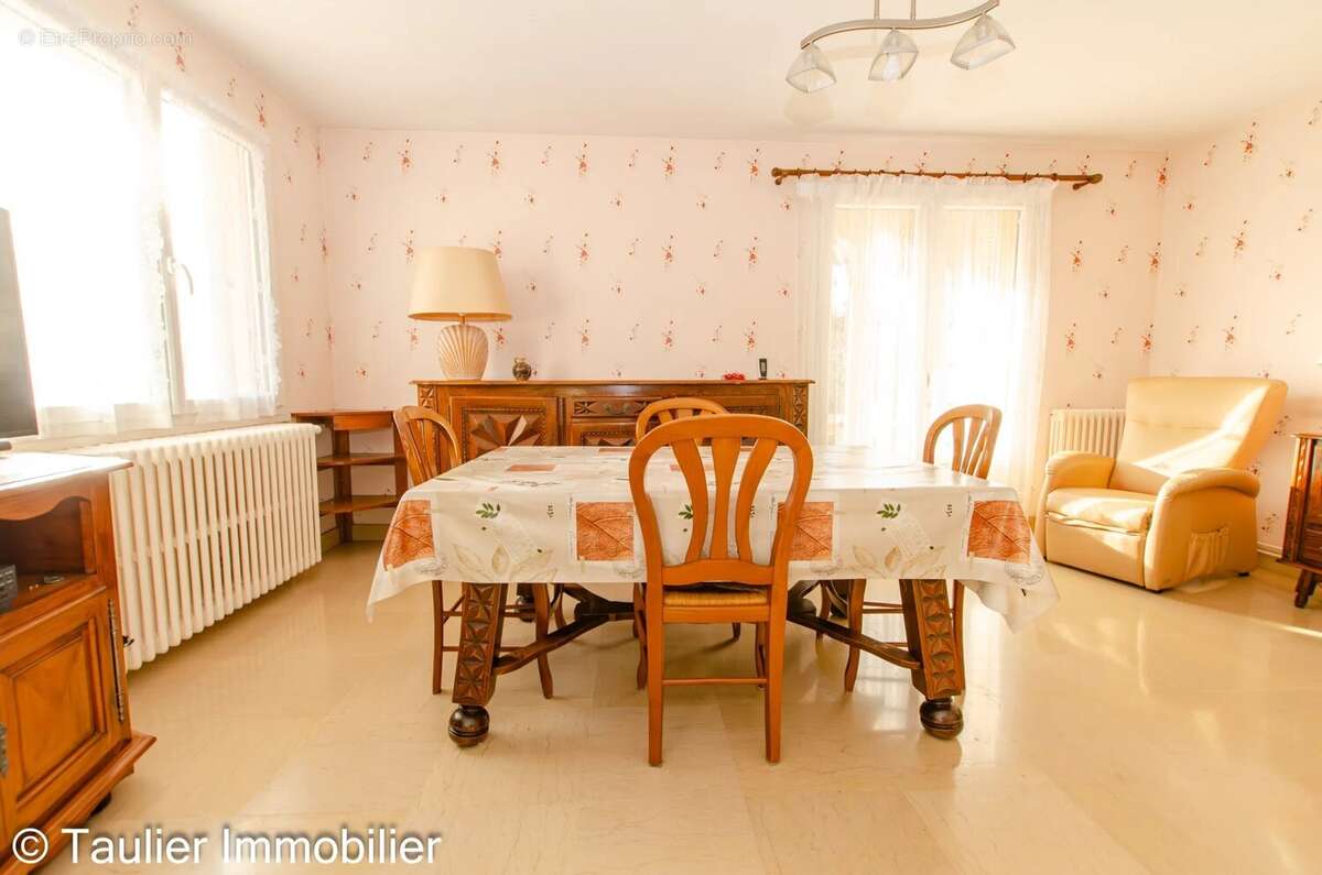 Maison à PONT-EN-ROYANS